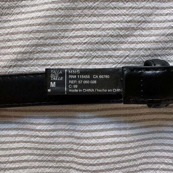 MNG Mango Buckle Skinny Belt NWOT - Picture 4 of 9